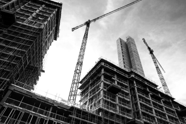 İmar Kirliliğine Neden Olma Suçu: TCK m. 184 Kapsamı, Cezası ve Yargıtay Kararları